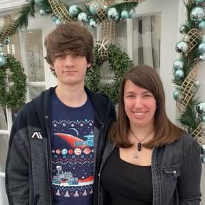 Meet your Posher, Whitney